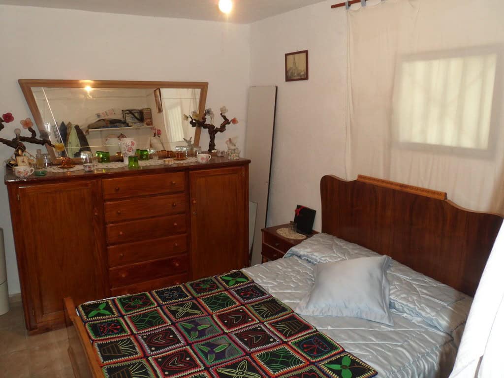 Farm Property in Baza, Granada.