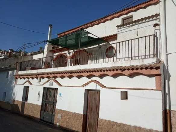 Unique cave house with terrace in Fontanar, Jaen, offering authentic rural living. Perfect for those.