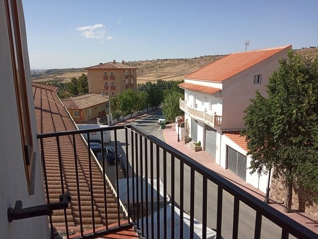 Commercial property for sale in Gor, Granada with balcony overlooking the street.