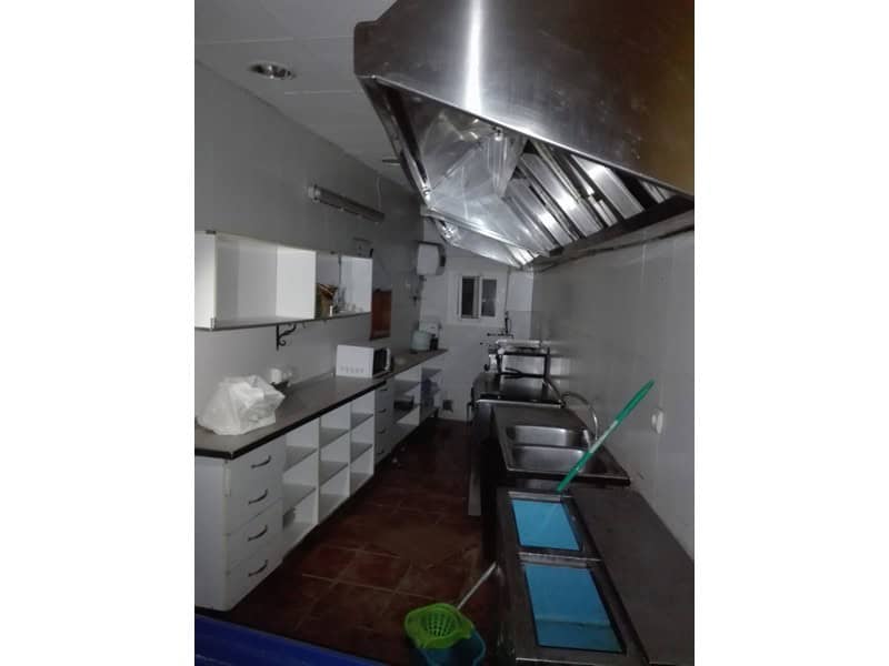 Commercial kitchen space available in Seron, Almeria, ideal for food businesses or restaurants.