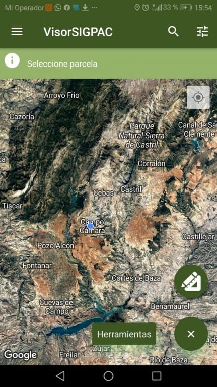 Village property in Campo Camara, Granada with scenic mountain views and natural surroundings.