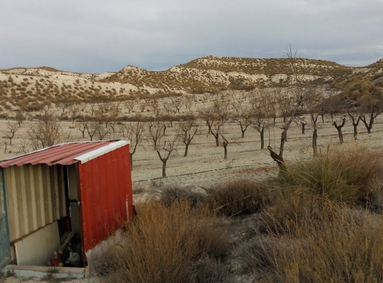 Commercial property for sale in Cortes de Baza, Granada, with scenic rural surroundings.