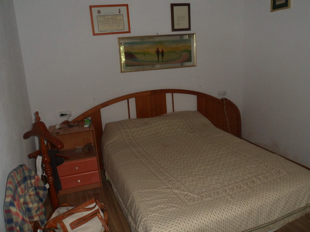 Farm property in Zujar, Granada with cozy bedroom and traditional decor. Ideal for rural living or i.
