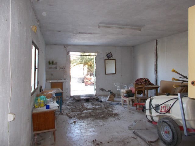 Charming rural property in Tijola, Almeria, ideal for renovation and countryside living.