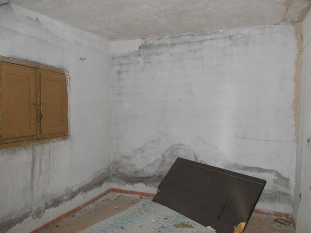Charming rural property interior in Tijola, Almeria, with unfinished walls and rustic features.