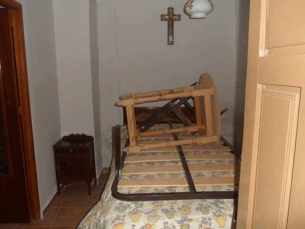 Village Property in Cullar, Granada with traditional interior features.