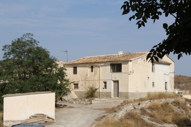 Rural property for sale in Bayarque, Almeria, featuring traditional architecture and scenic countrys.