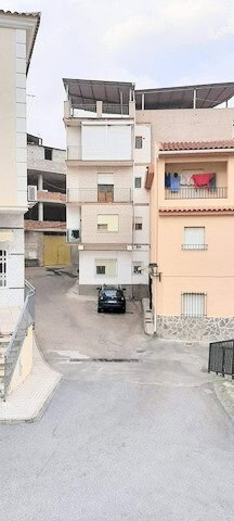 Apartment in Zujar, Granada with mountain views and modern amenities.