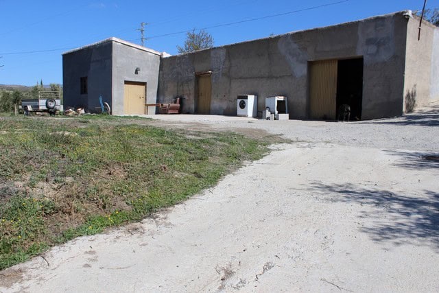 Rural property in Seron, Almeria featuring a simple building with outdoor space and basic amenities.