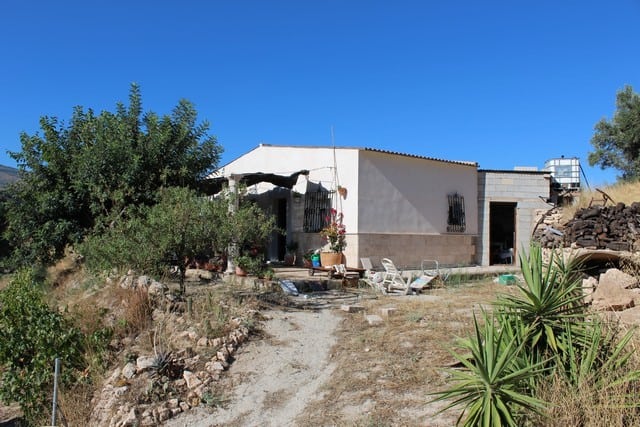 Charming rural property for sale in Purchena, Almeria, featuring traditional architecture and scenic.