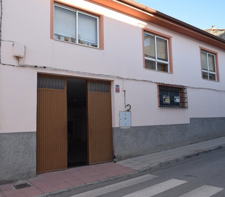 Apartment in Baza, Granada with modern features and convenient location. Perfect for comfortable liv.