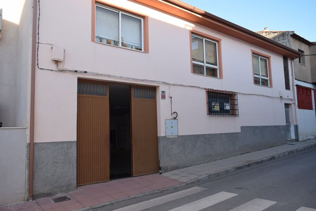 Apartment in Baza, Granada with modern features and convenient location. Perfect for comfortable liv.