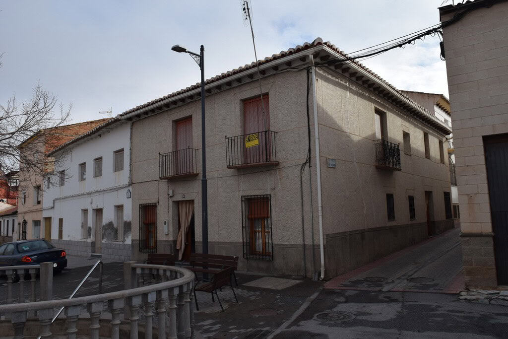Village property in Caniles, Granada with traditional architecture and charming surroundings.