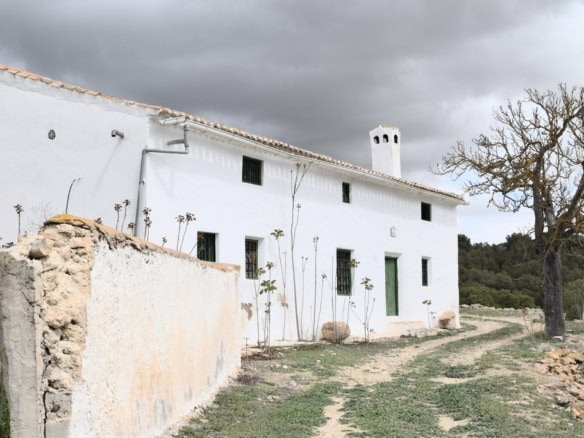 Country estate for sale in Benamaurel, Granada, featuring traditional architecture and scenic rural.