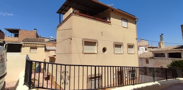 Charming town house in Tijola, Almeria, with a spacious balcony and traditional architecture. Perfec.