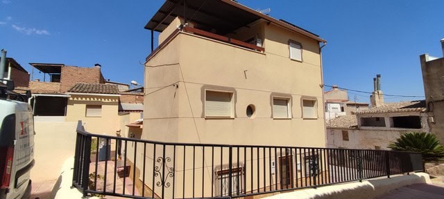 Charming town house in Tijola, Almeria, with a spacious balcony and traditional architecture. Perfec.