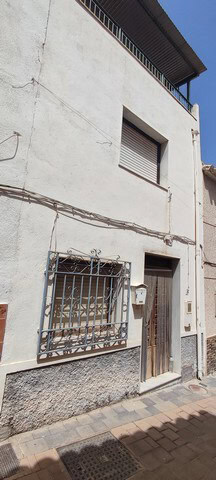 Charming town house in Tijola, Almeria, perfect for renovation or investment. Traditional Spanish ar.