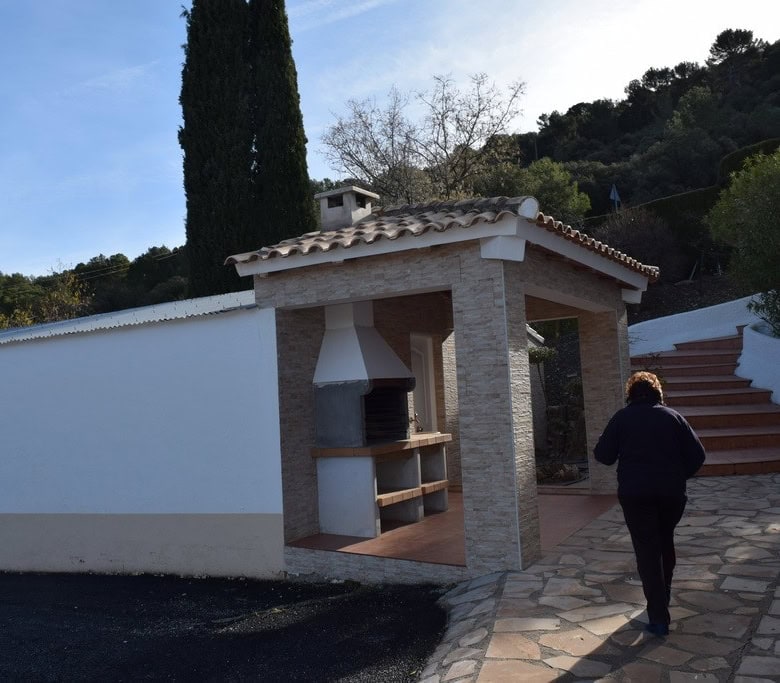 Charming outdoor barbecue area at a rural property in Pozo Alcon, Jaen, with scenic surroundings and.