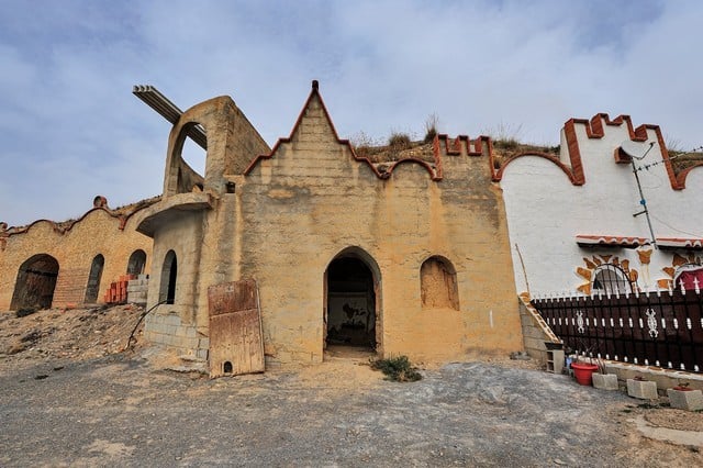 Unique cave house in Villanueva de las To, Granada, blending traditional architecture with modern li.