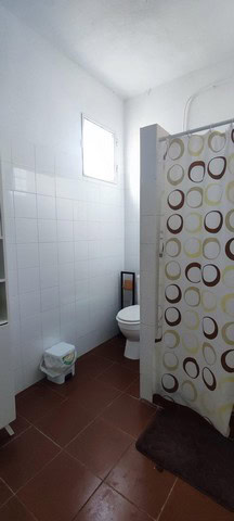Bathroom of rural property in Villanueva de las To, Granada.