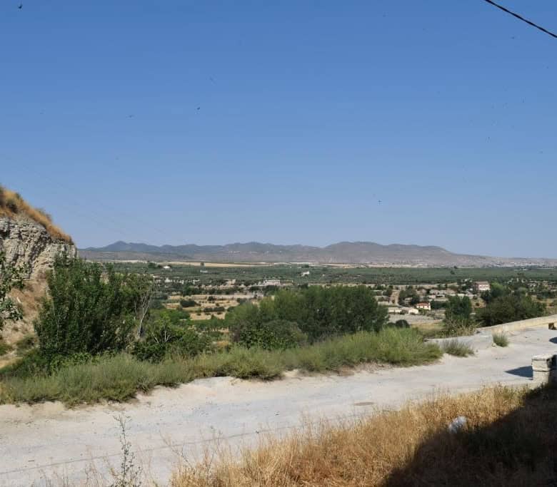 Cave house with scenic views in Caniles, Granada, surrounded by natural landscape and open countrysi.