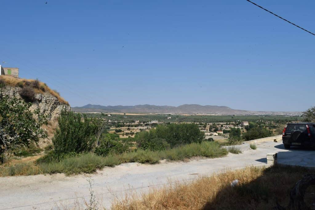 Cave house with scenic views in Caniles, Granada, surrounded by natural landscape and open countrysi.