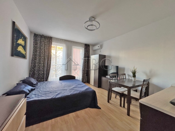 Bright studio apartment with balcony views, close to Sunny Beach. Perfect for holiday or investment.