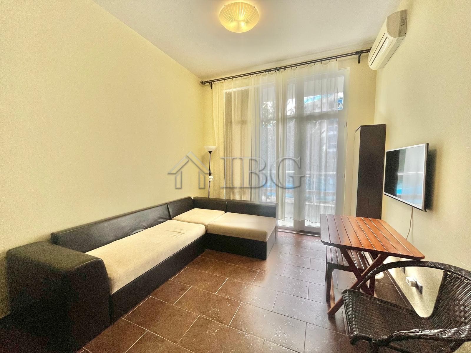 Studio Apartment with Pool View in Odyssey, Nessebar.