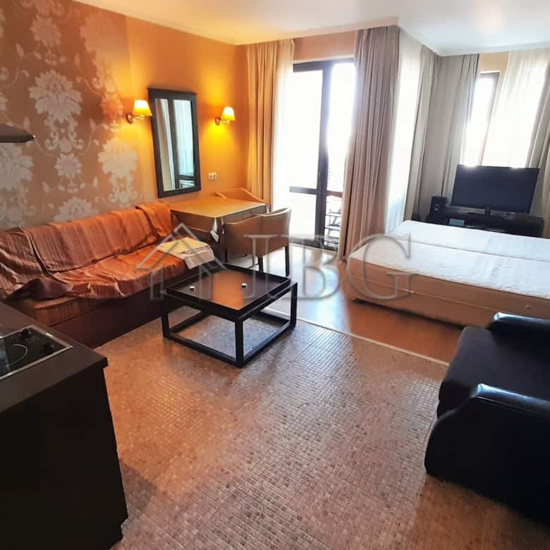 Comfortable studio with balcony and sea views at Royal Beach Barceló, Sunny Beach. Perfect for relax.