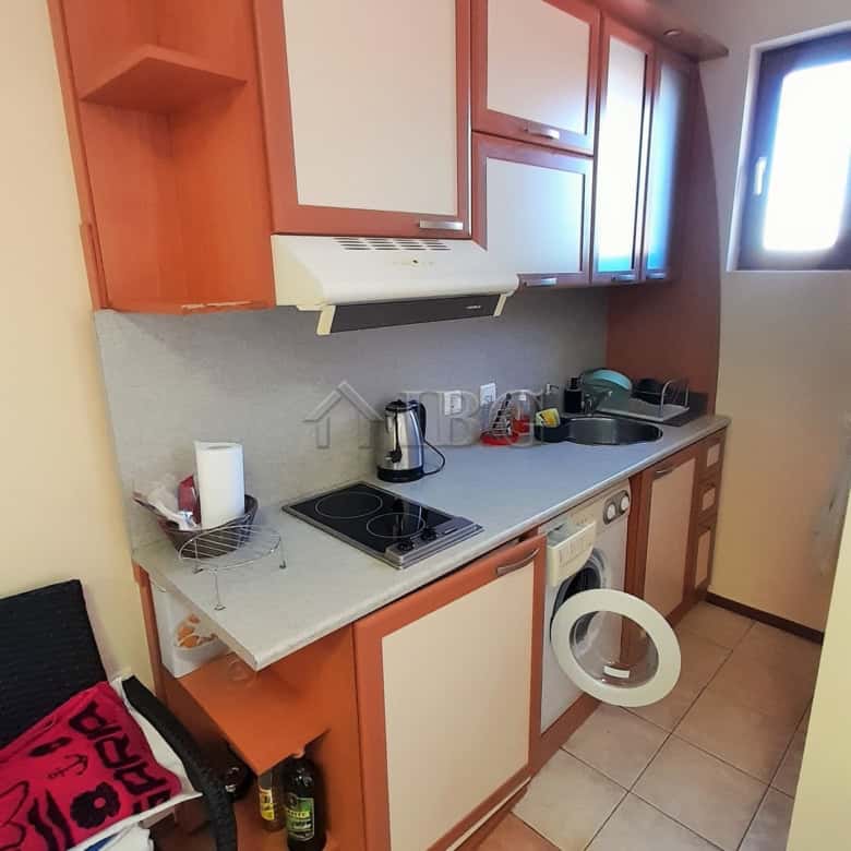 Compact kitchen in a 60 sq. m. studio with balcony in Kaya, Sunny Beach.