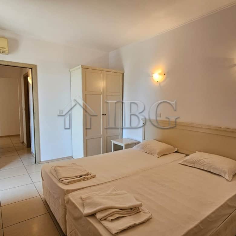 Bright bedroom in Tria Apartments with no maintenance fee in Sunny Beach.