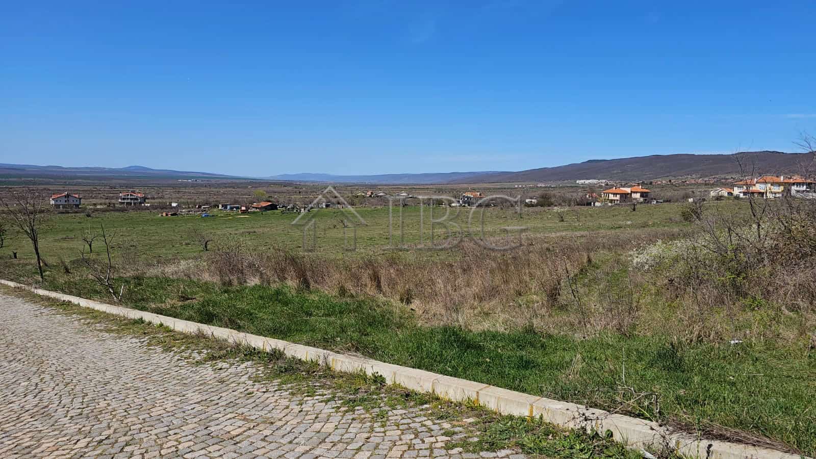 Land plot for sale in Kosharitsa with scenic views and easy access, ideal for building your dream ho.