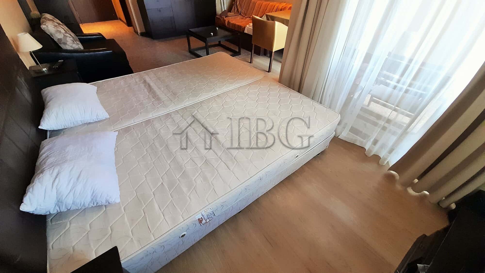 Studio with Balcony at Royal Beach Barceló, Sunny Beach Comfortable studio apartment with balcony overlooking the sea at Royal Beach Barceló. Perfect for re.