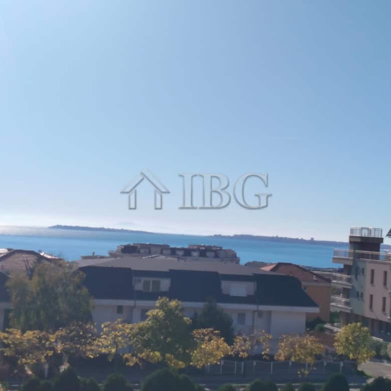 Sea view maisonette with spacious interiors in Sveti Vlas.