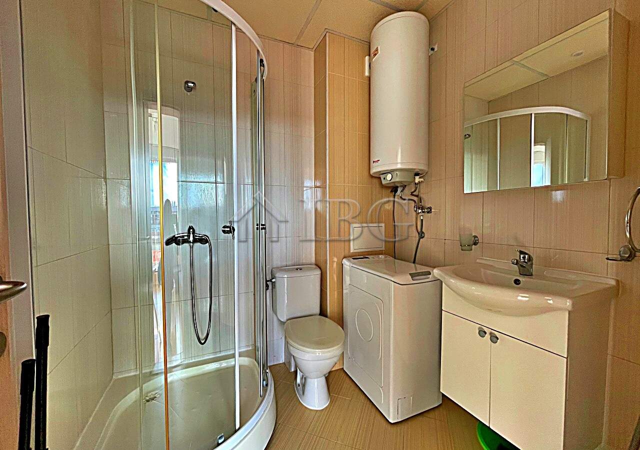 Bright studio with pool view in Orchid Fort Club, Sunny Beach.