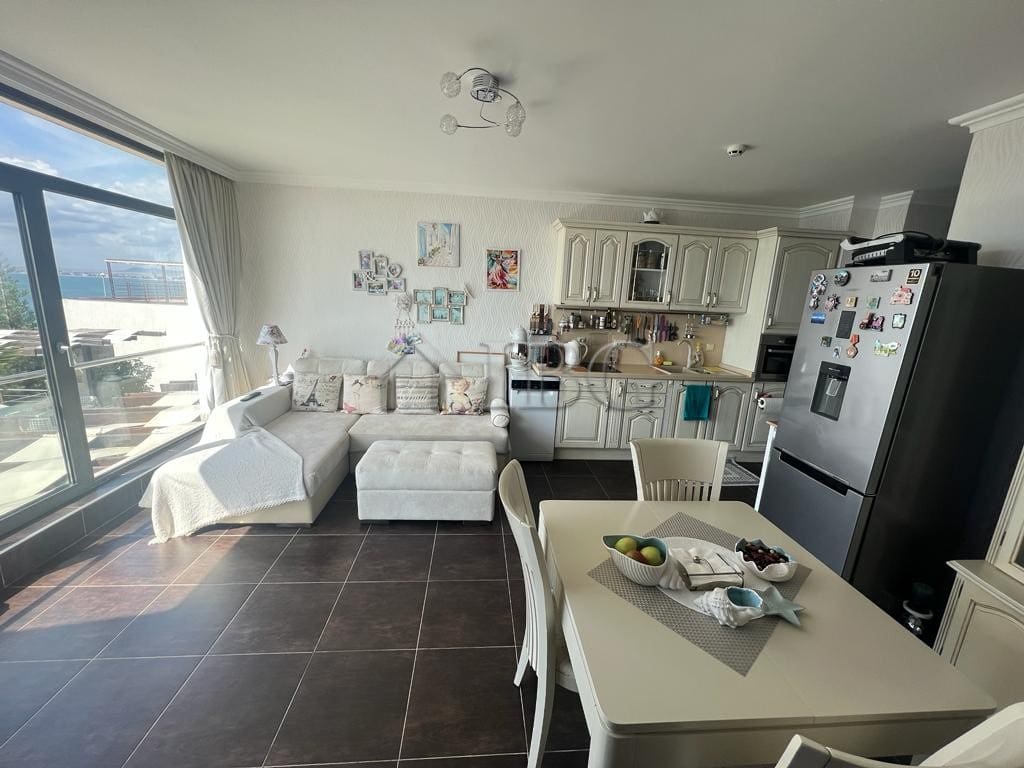 Elegant two-bedroom apartment overlooking the sea in Sveti Vlas. Modern interior with spacious livin.