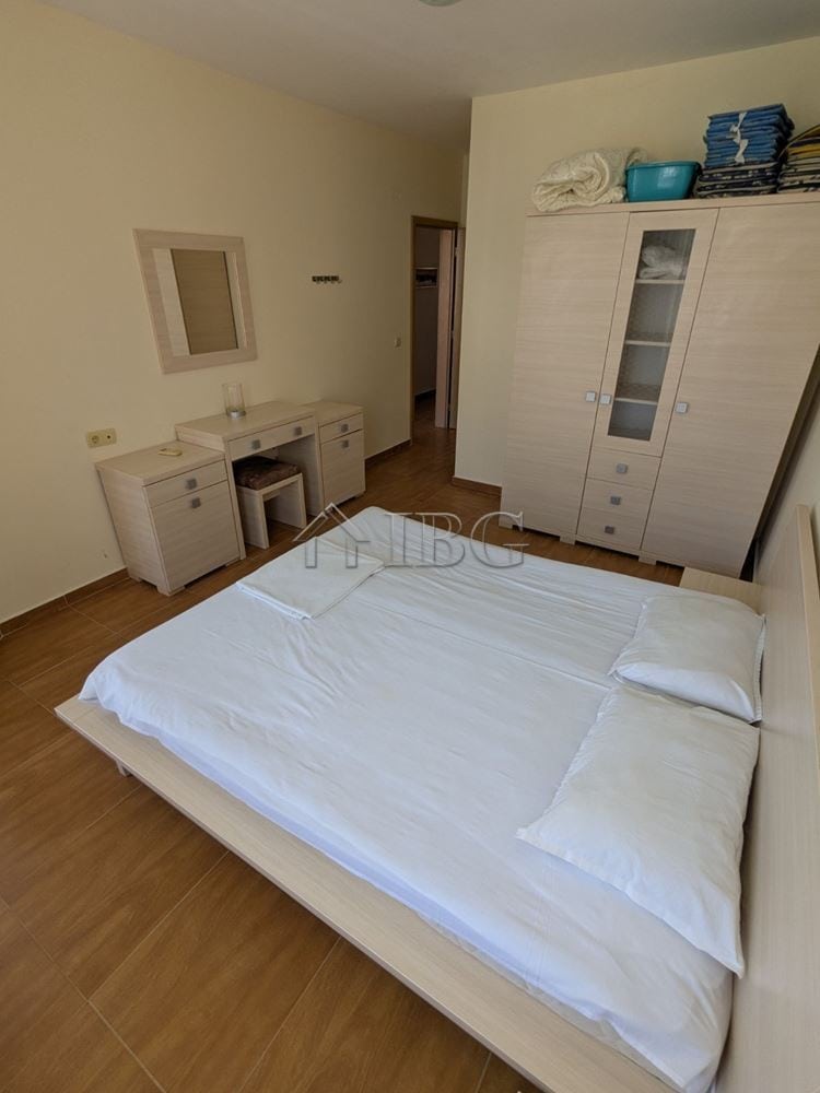 Two-bedroom apartment with pool view in Panorama Dreams, Sveti Vlas, offering comfortable living spa.