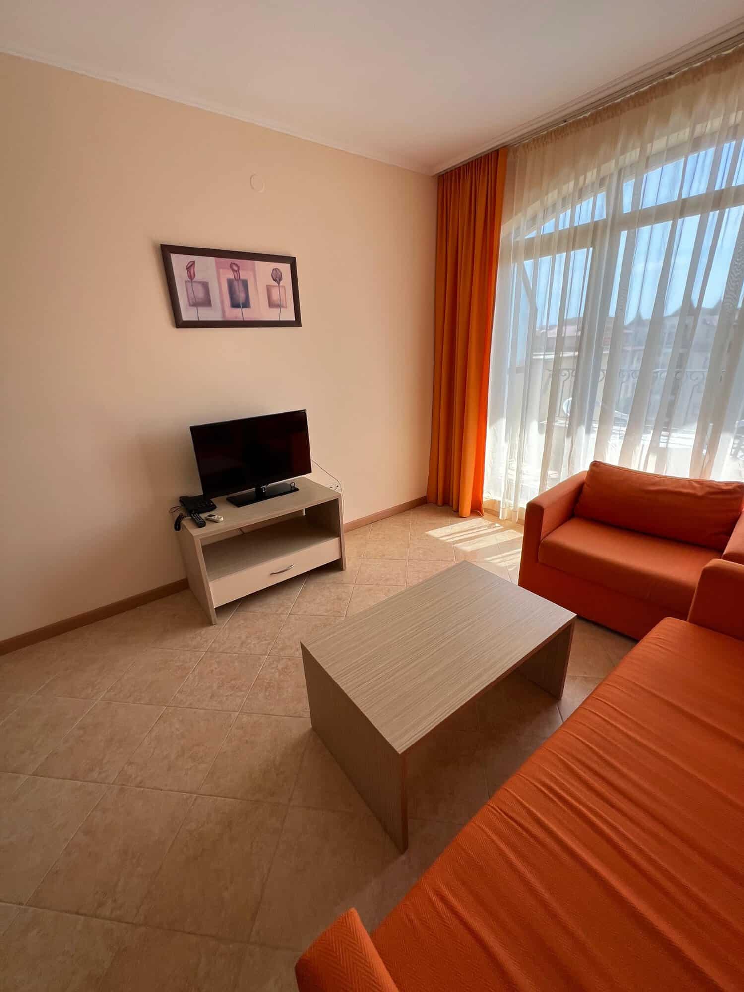 Bright one-bedroom apartment with pool view in Sunny Beach, perfect for relaxing holidays. Modern fu.