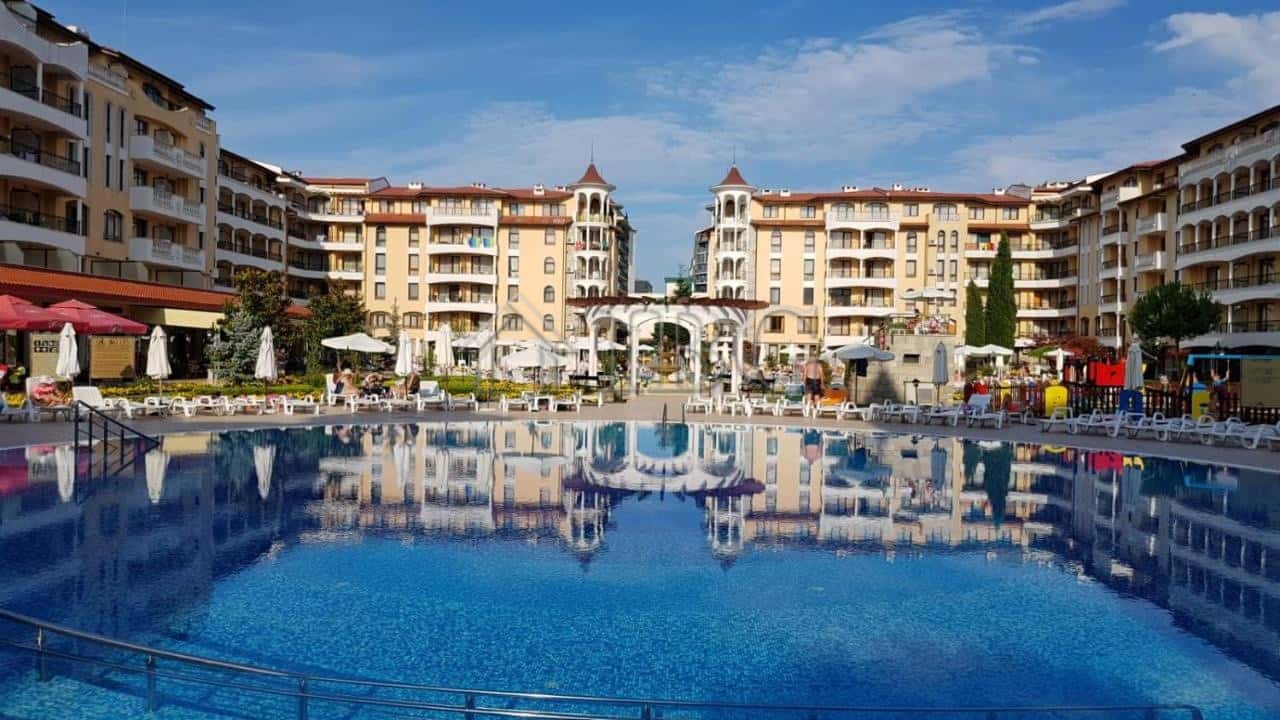 Apartment with One Bedroom and Pool View | Royal Sun, Sunny Beach.