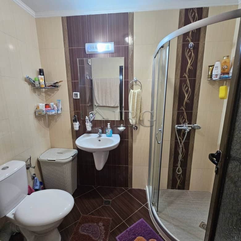 Modern bathroom with shower in Villa Katerina, Ravda.