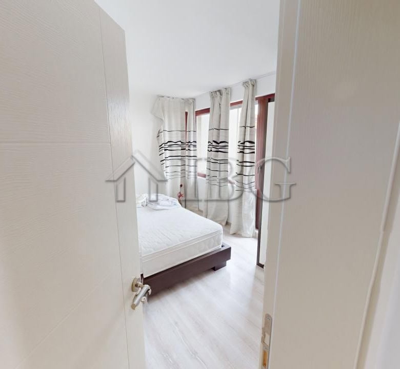 Bright 2-bedroom apartment in Bay View Villas, Kosharitsa with sea views.