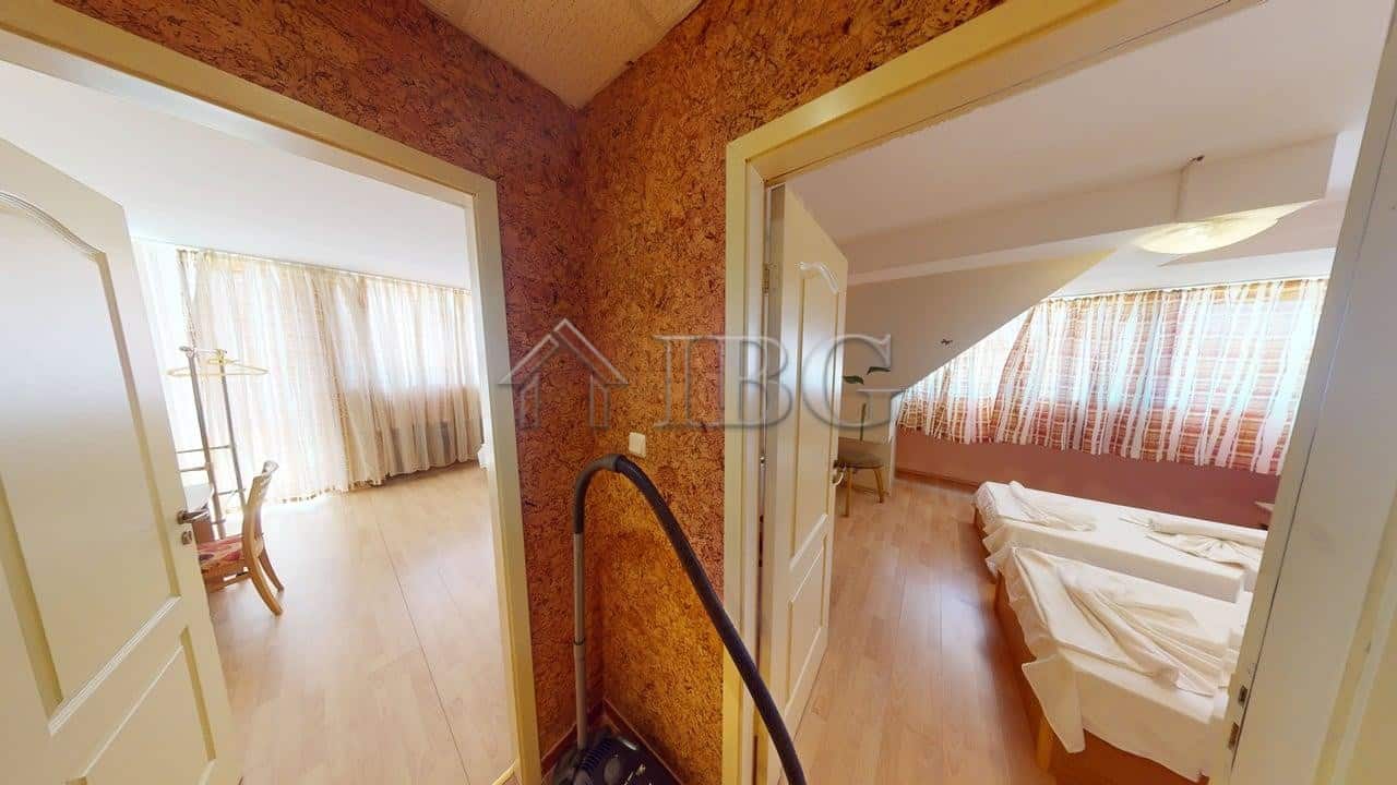 Spacious 2-bedroom apartment in Sunny Fort Complex, Sunny Beach, ideal for holiday or investment. Br.