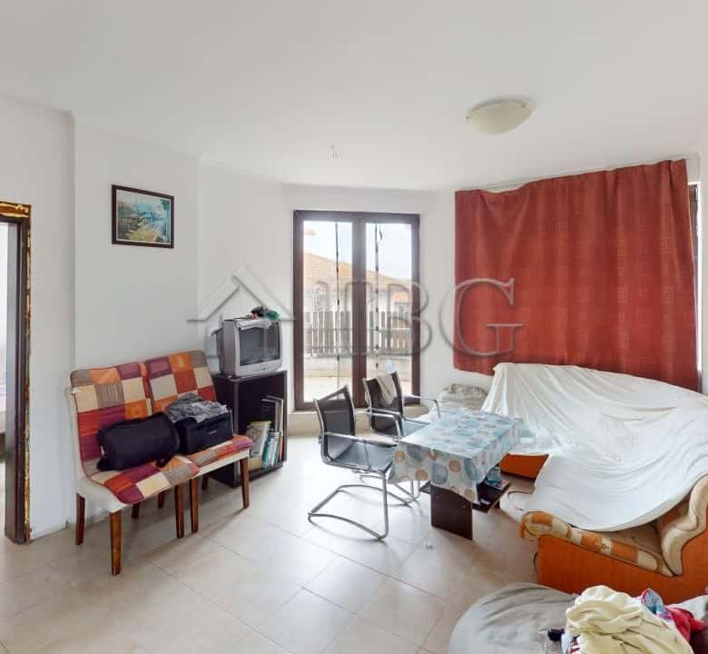 Bright 2-bedroom apartment in Bay View Villas, Kosharitsa, with living area and balcony views.