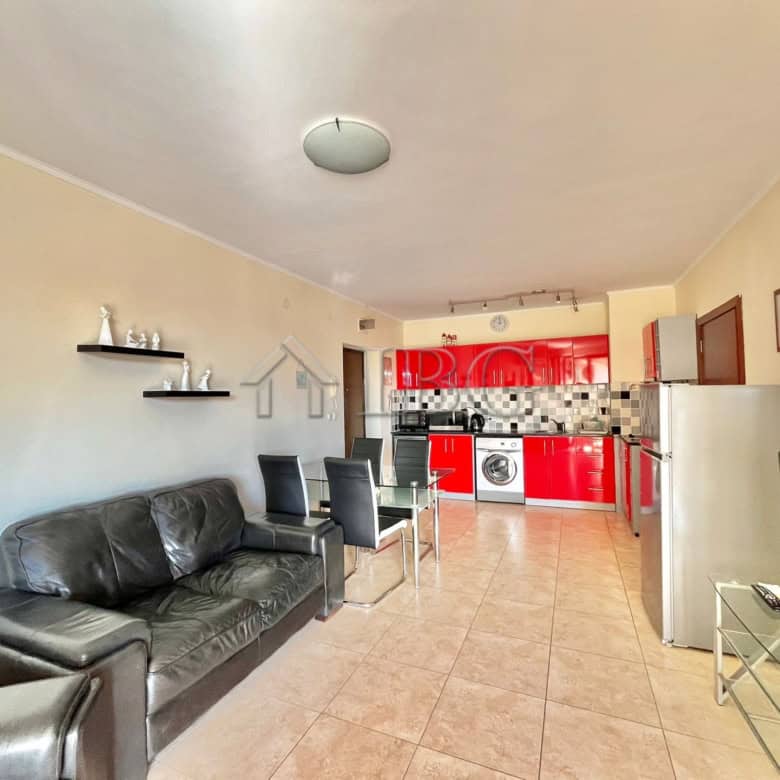 Bright and airy 3-bedroom apartment in Apollon 4, Ravda, with modern furnishings and open-plan livin.