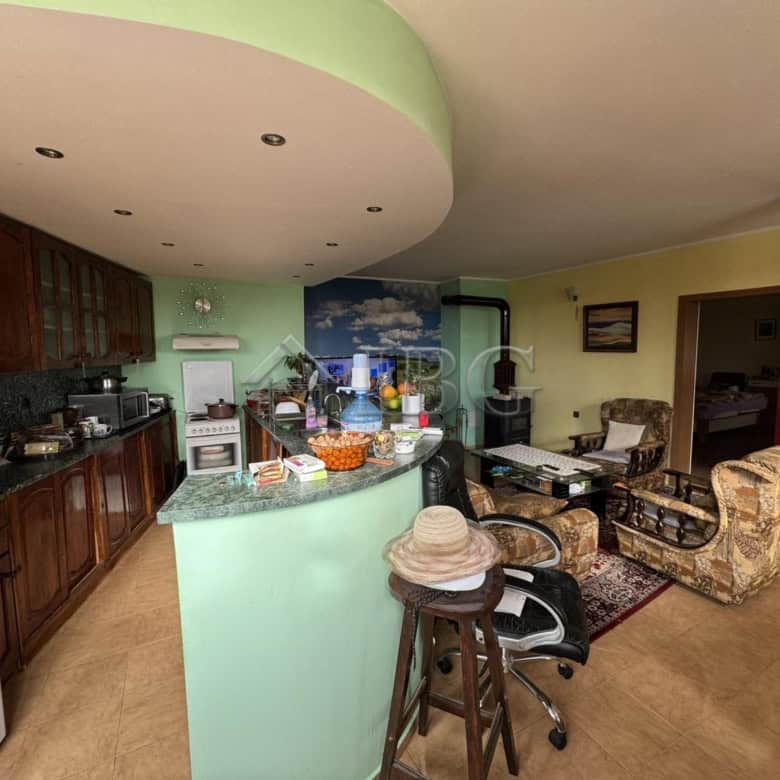 Kitchen and Living Area in Kosharitsa Property.