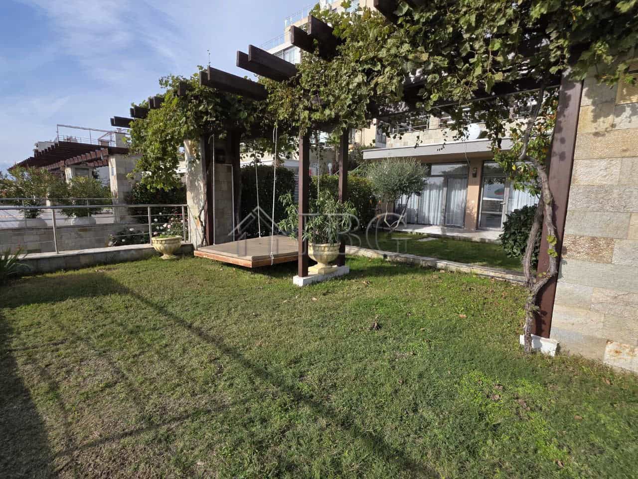 Bright 1-bedroom apartment with a garden view in Sveti Vlas, Bulgaria. Perfect for seaside living an.