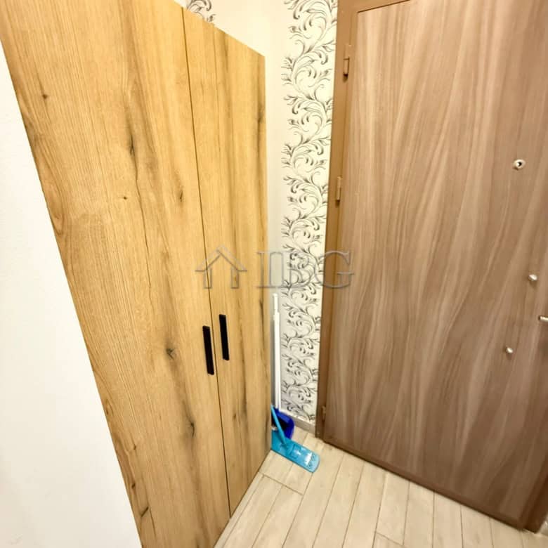 Bright studio with partial sea view in Sveti Vlas, close to Ipanema Beach. Perfect for relaxing seas.