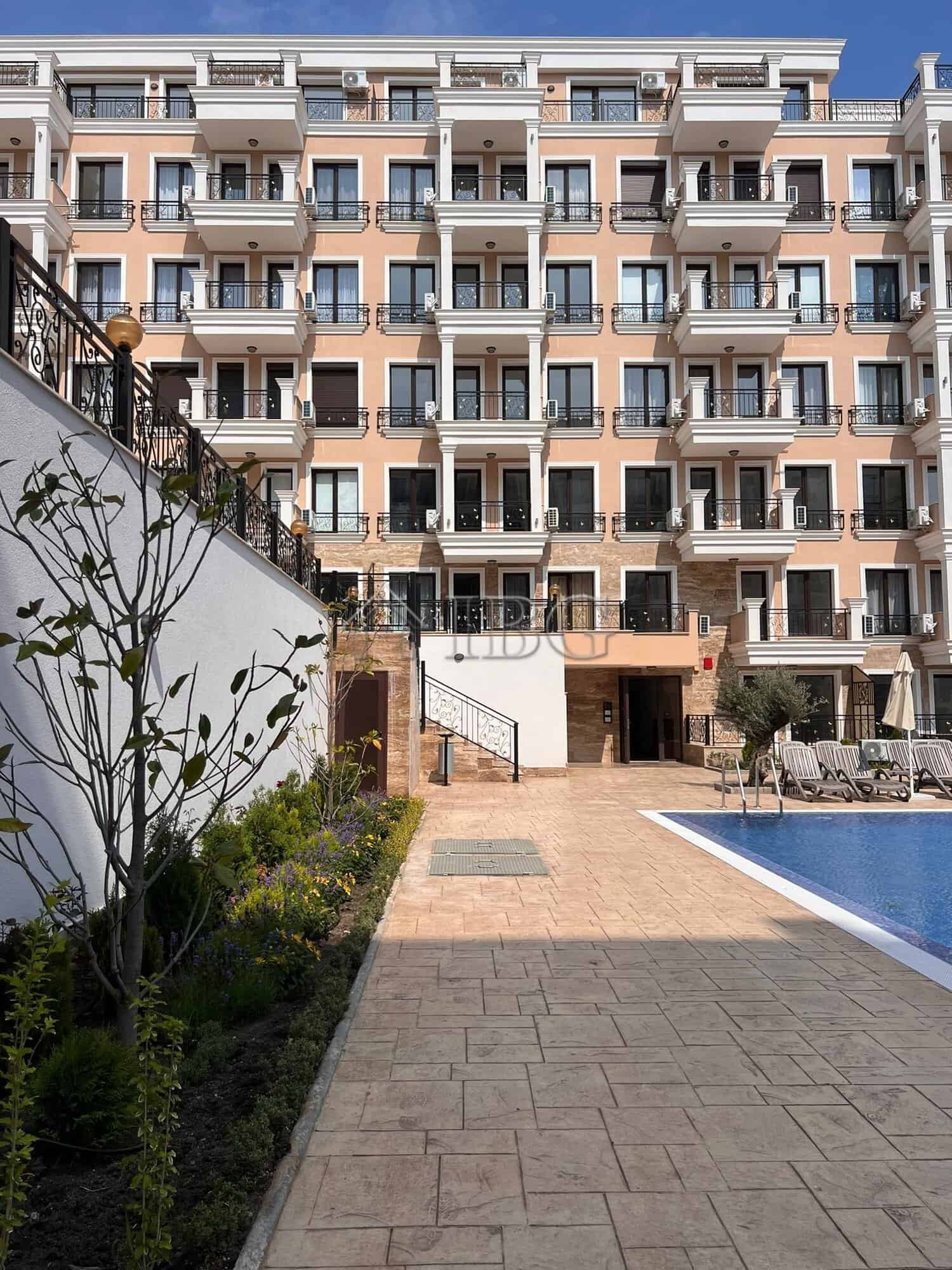 Apartment in Sveti Vlas with pool and balcony views.