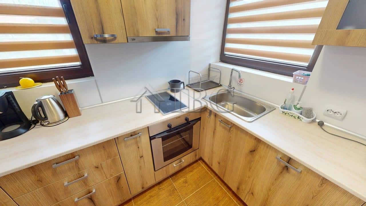 Cozy kitchen in a 2-bedroom maisonette at Bay View Villas, Kosharitsa.