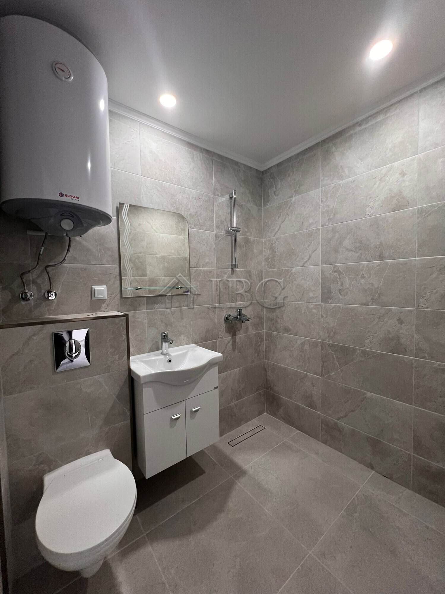 Bathroom with modern fixtures in the Emperium complex, Sveti Vlas.